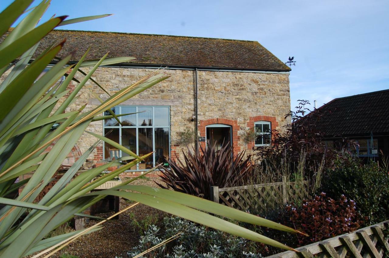Home Barn Bed And Breakfast Yeovil Exterior photo