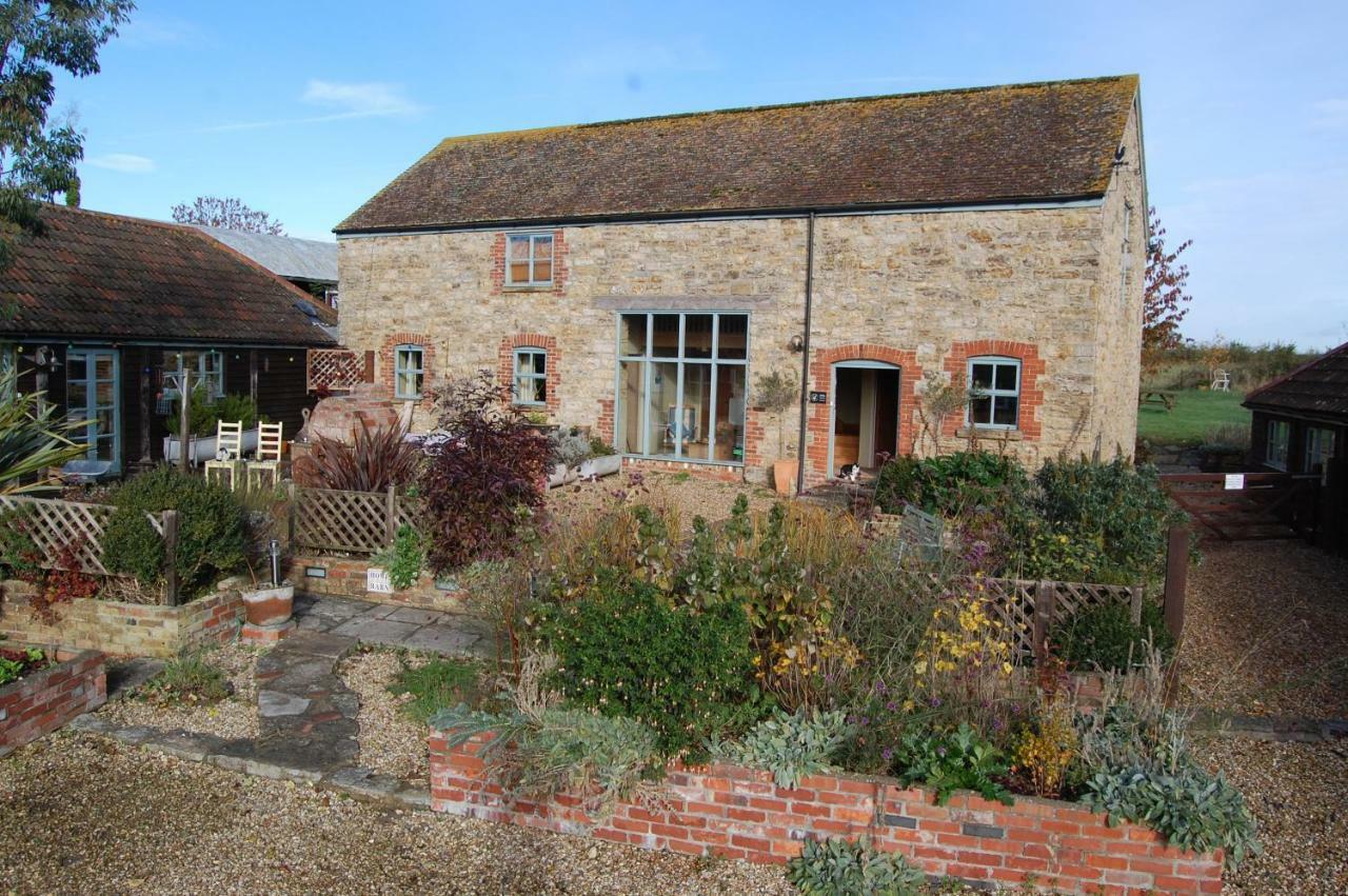 Home Barn Bed And Breakfast Yeovil Exterior photo